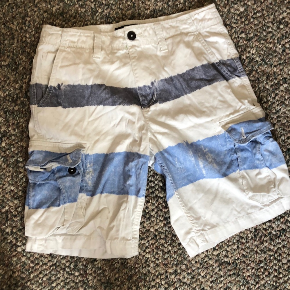 American Eagle stripped shorts